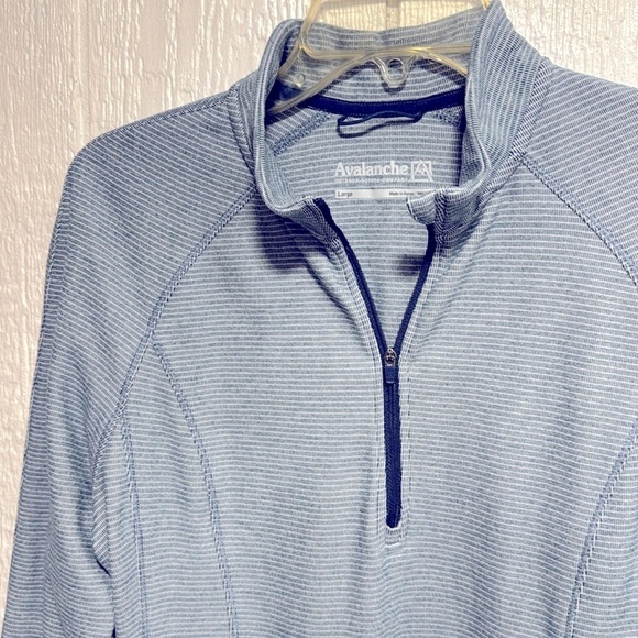 Avalanche flattering fit half zip large - Picture 1 of 8